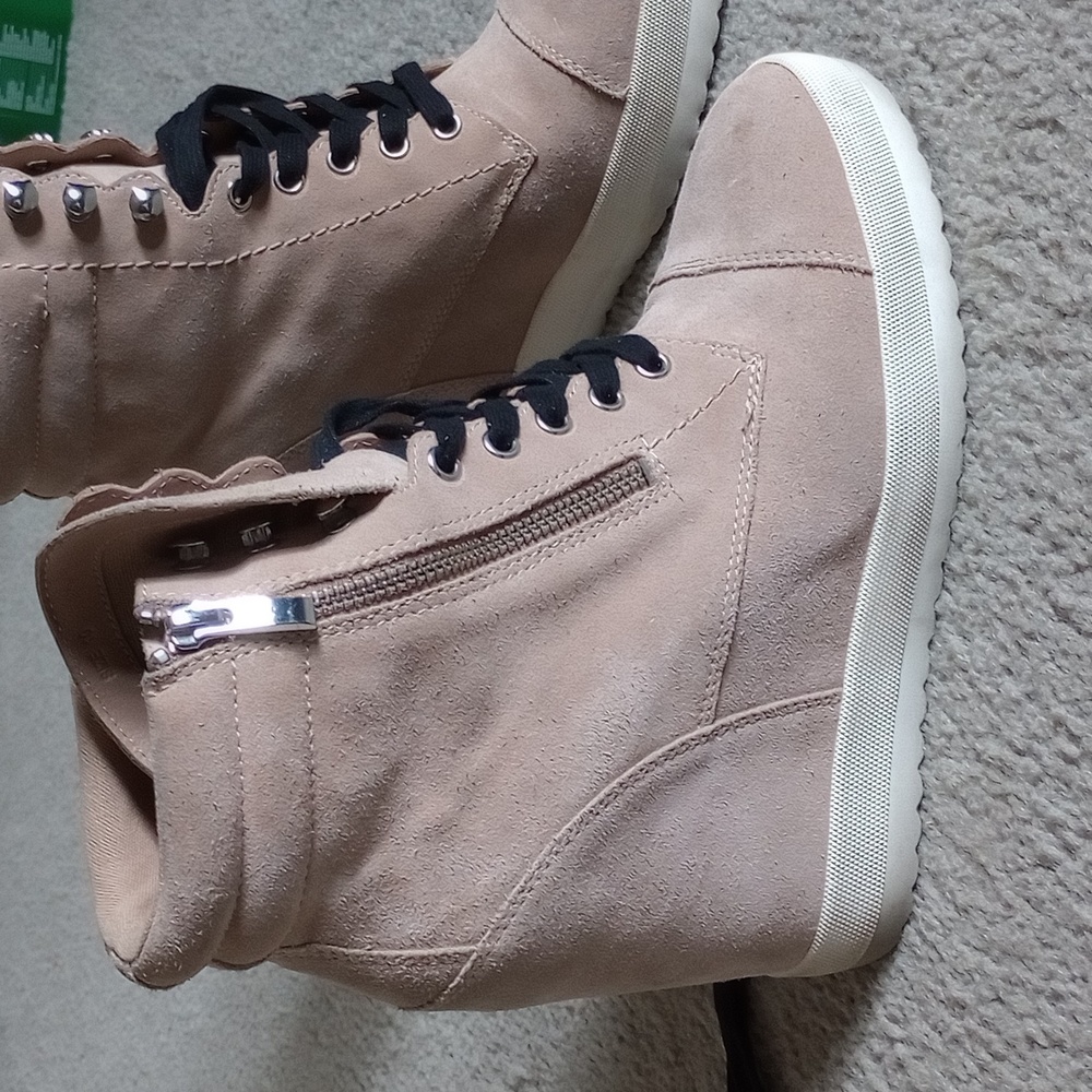 Women's Paige taupe Suede Wedge Sneakers